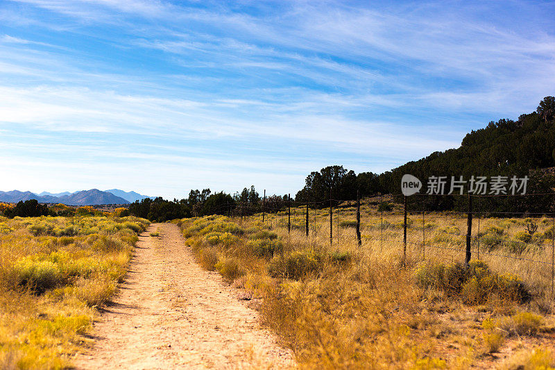 圣达菲，俄勒冈州:沙漠徒步路线，La Cieneguilla Site